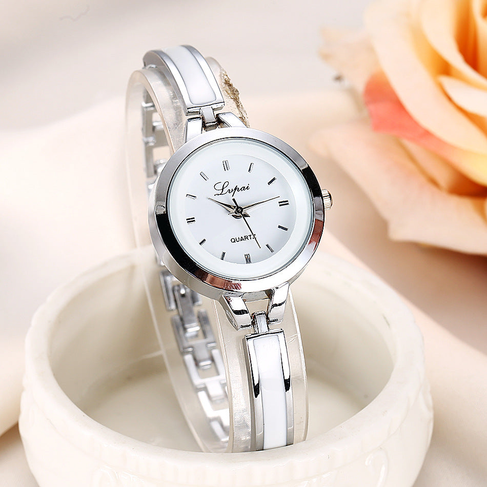 Ladies bracelet quartz watch